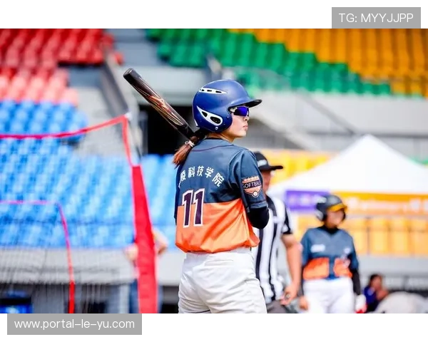 慢投垒球降低参与门槛，新手也能快速上手